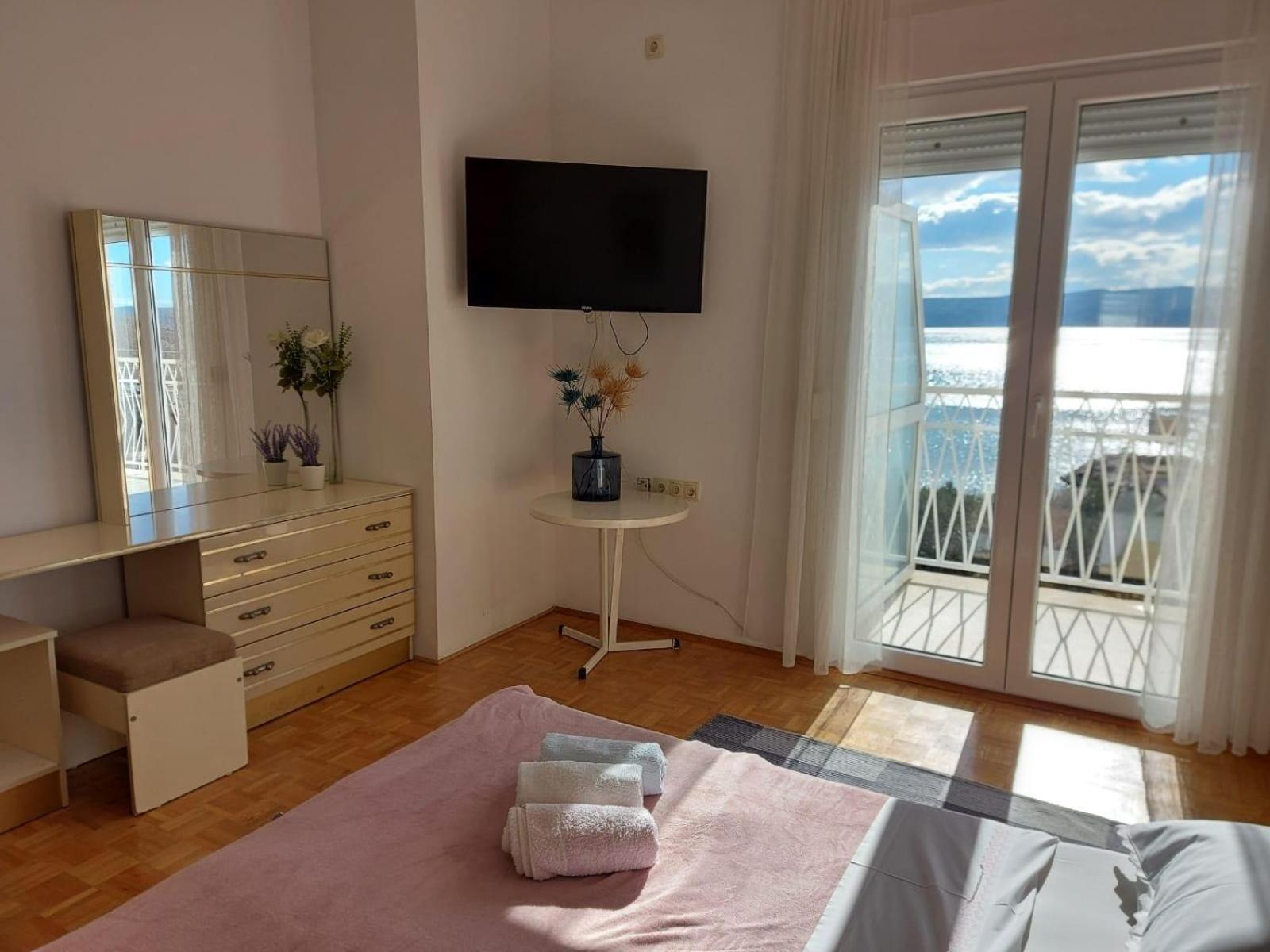 Apartments By The Sea Duce, Omis - 2731 Dugi Rat Szoba fotó